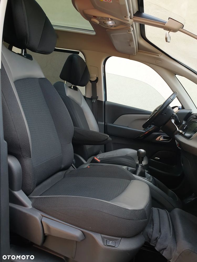 Citroën C4 Grand Picasso 2.0 HDi FAP (7-Sitzer) Exclusive - 32
