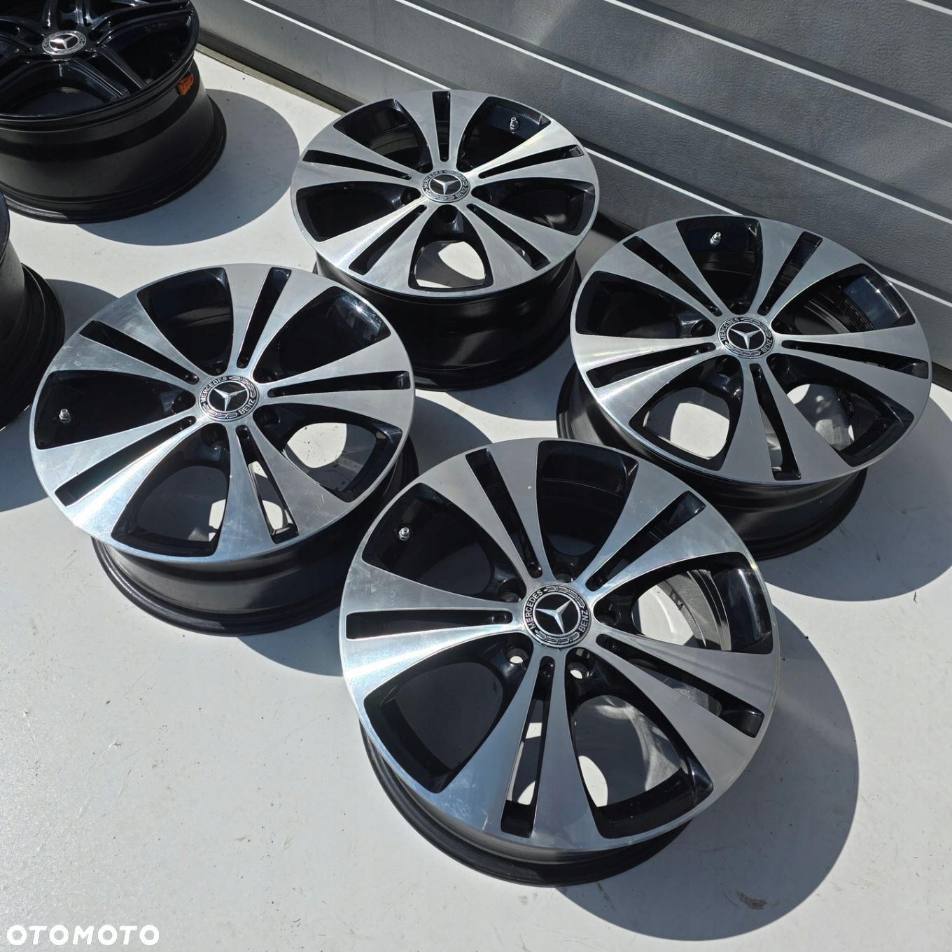 MERCEDES B KLASA A246 CLA A176 A166 VITO VIANO V-KLASA 5x112 17 ET52,5 4X - 2