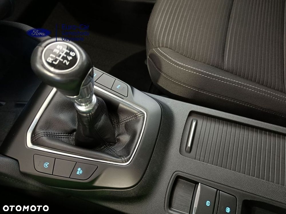 Ford Kuga 2.0 EcoBlue Hybrid TITANIUM - 26