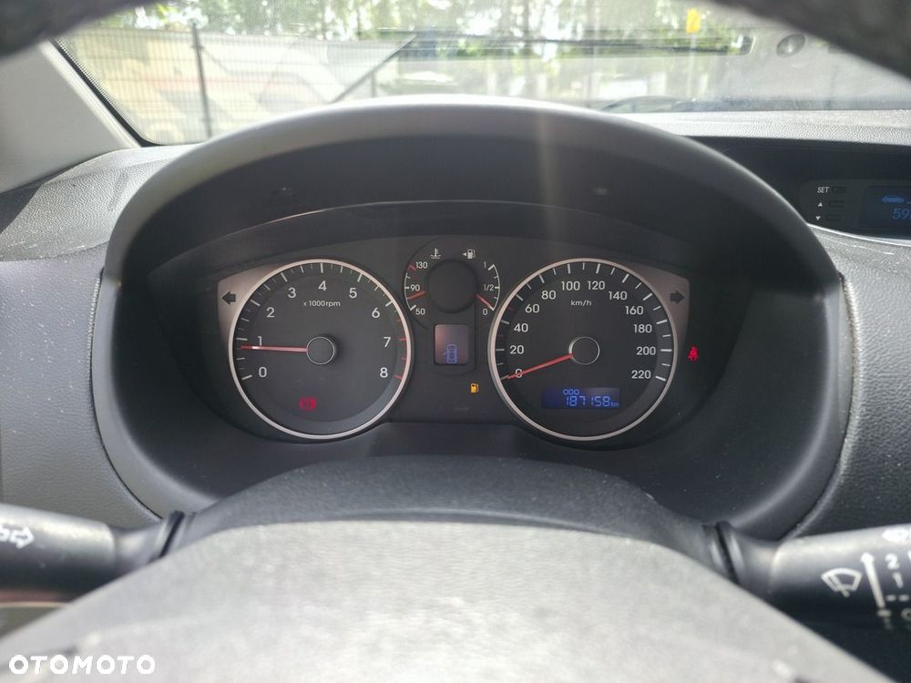Hyundai i20 - 19