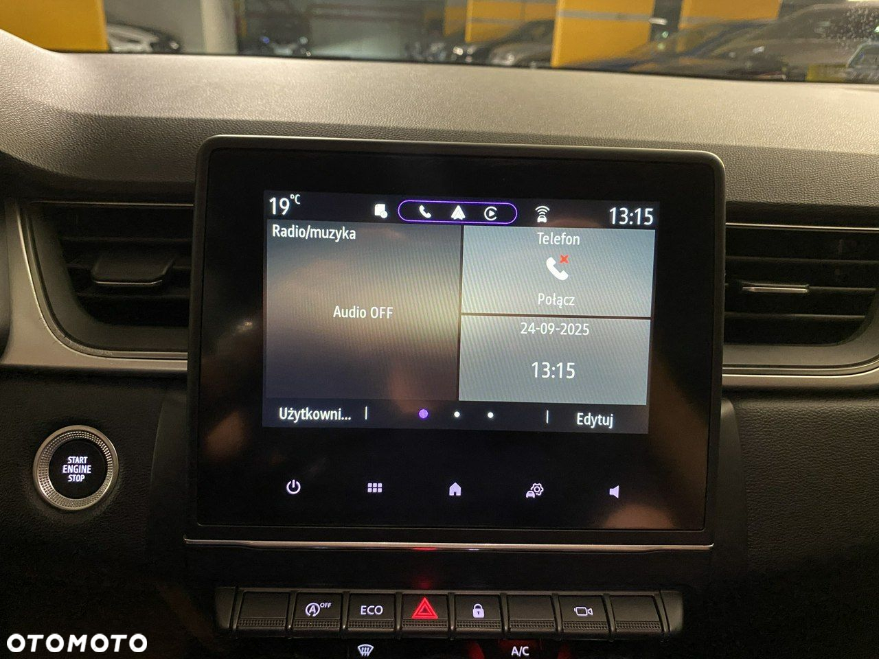 Renault Captur - 22