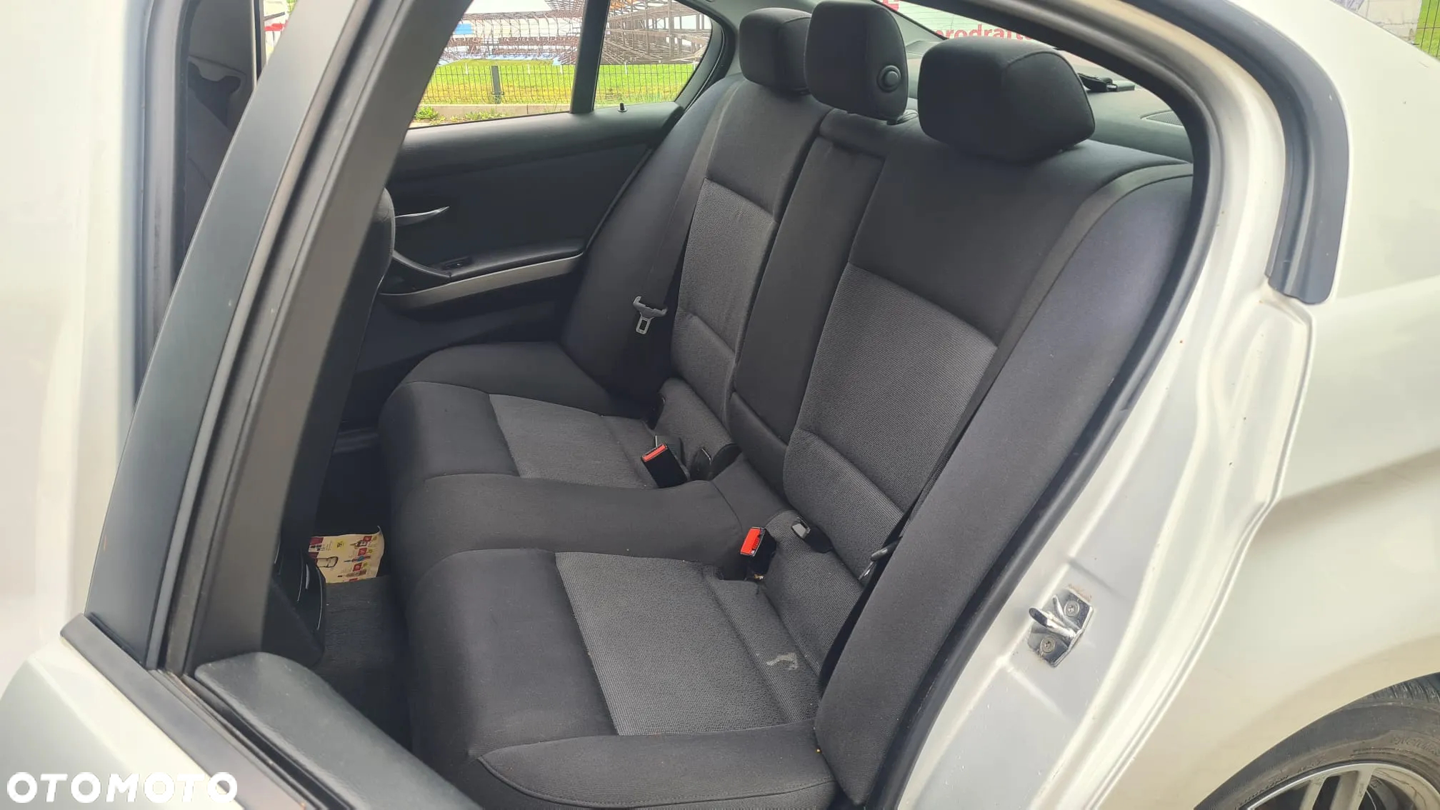 BMW Seria 3 - 12