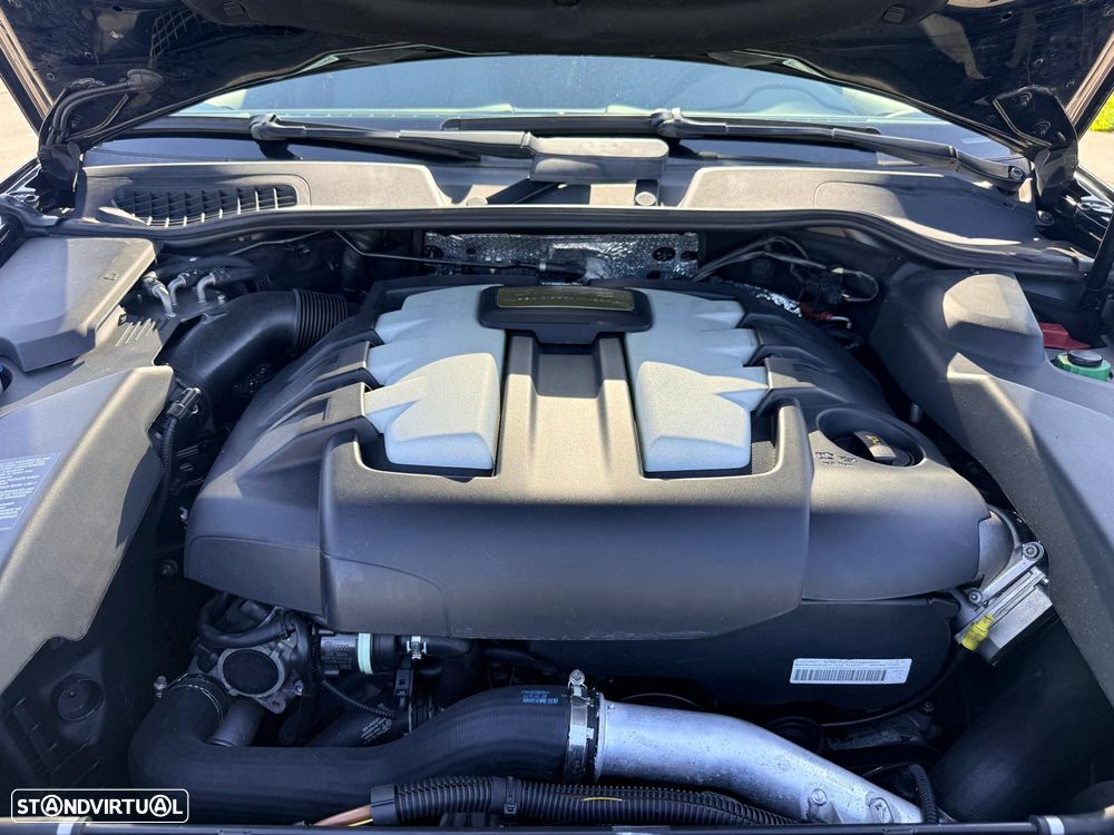 Porsche Cayenne - 8