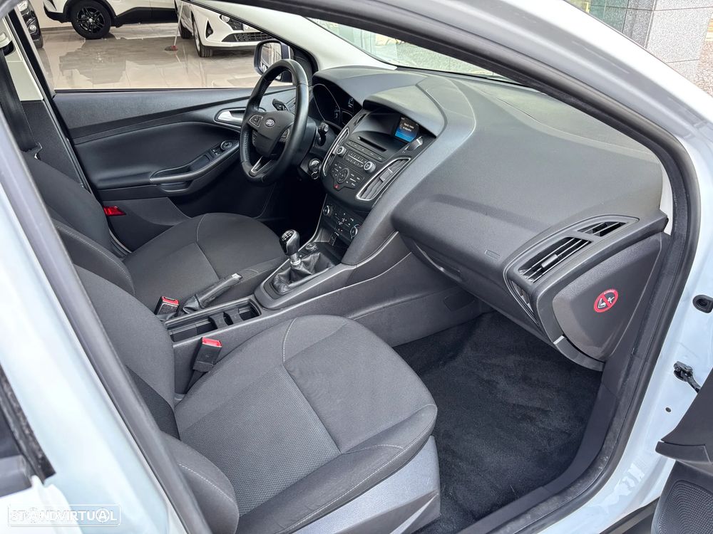 Ford Focus SW 1.0 SCTi Trend - 8