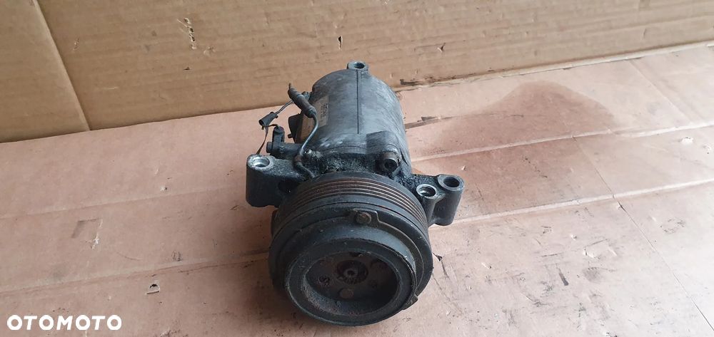 Sprężarka klimatyzacji pompa klimy BMW 3 E46 2.0D 8386650 - 3