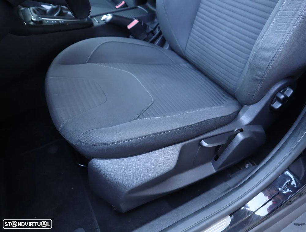 Ford Focus 1.5 TDCi Titanium - 26