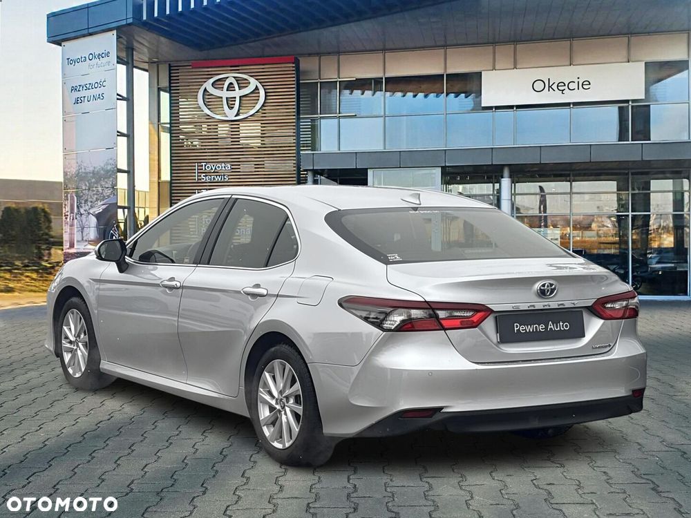 Toyota Camry 2.5 Hybrid Comfort CVT - 3