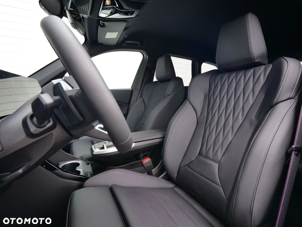 BMW X1 xDrive23i mHEV M Sport sport - 29
