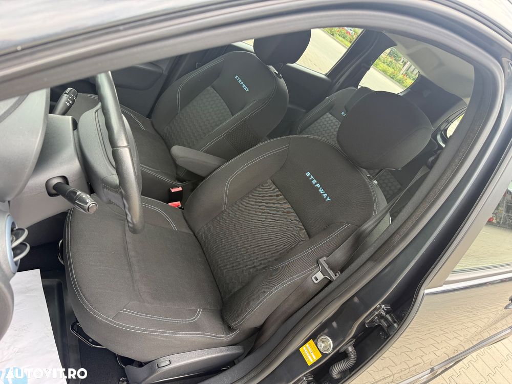 Dacia Lodgy 1.2 TCe Stepway - 10