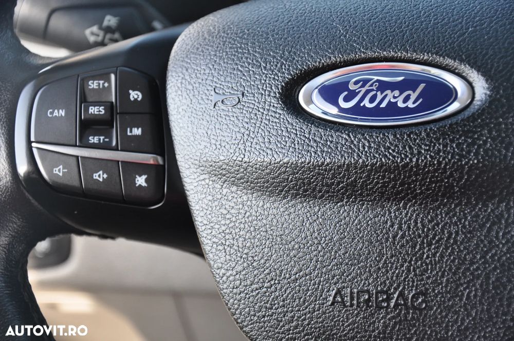 Ford Transit Custom L2H1 9 Locuri - 22