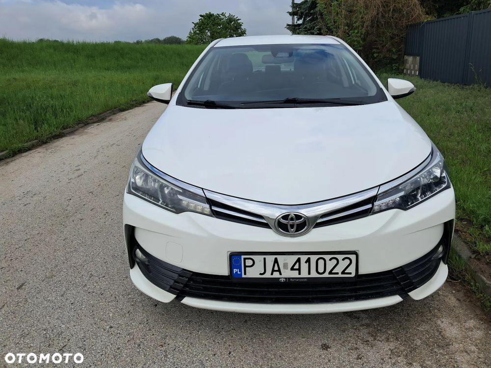 Toyota Corolla 1.6 Comfort - 3
