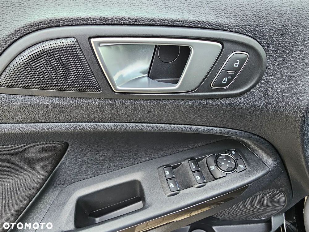 Ford EcoSport 1.0 EcoBoost COOL&CONNECT - 8