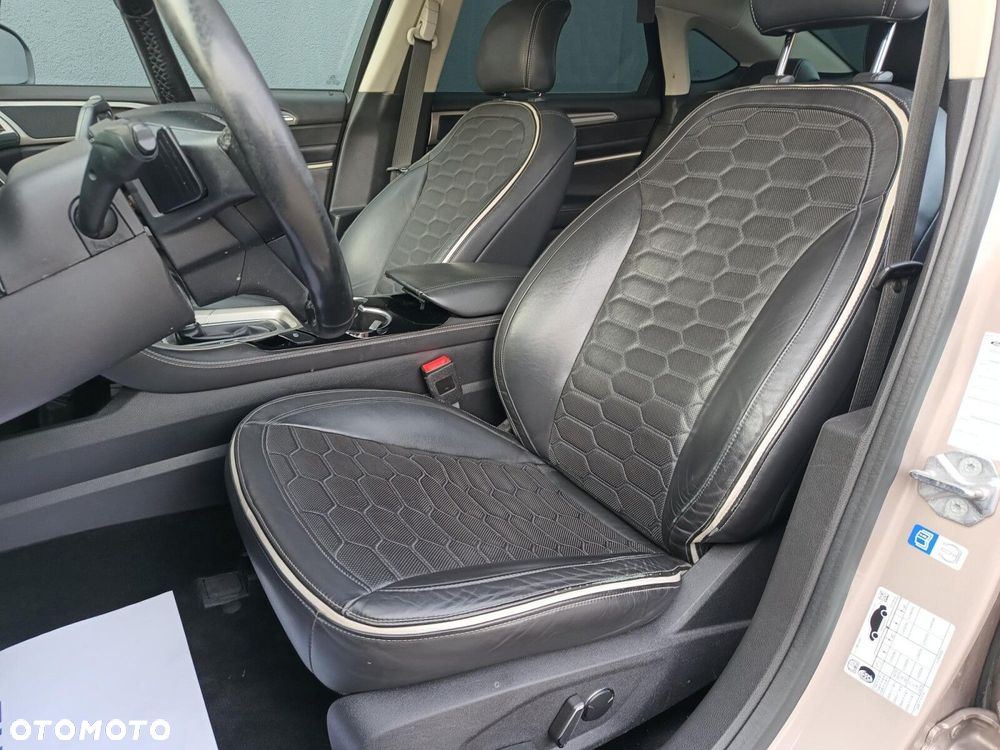 Ford Mondeo Vignale 2.0 TDCi PowerShift - 13