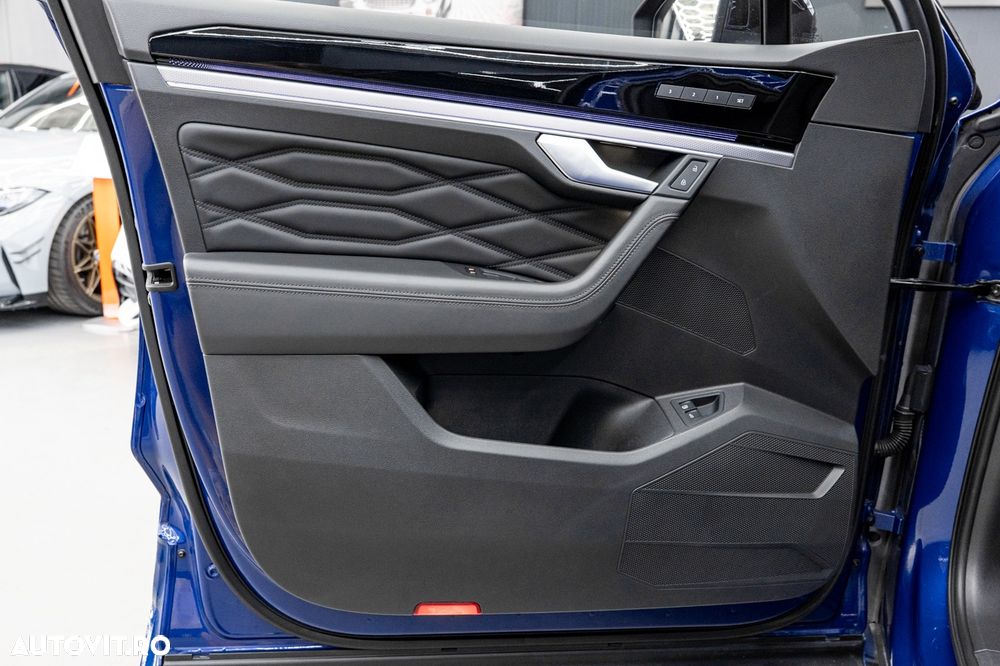 Volkswagen Touareg V6 TSI eHybrid PHEV R - 39