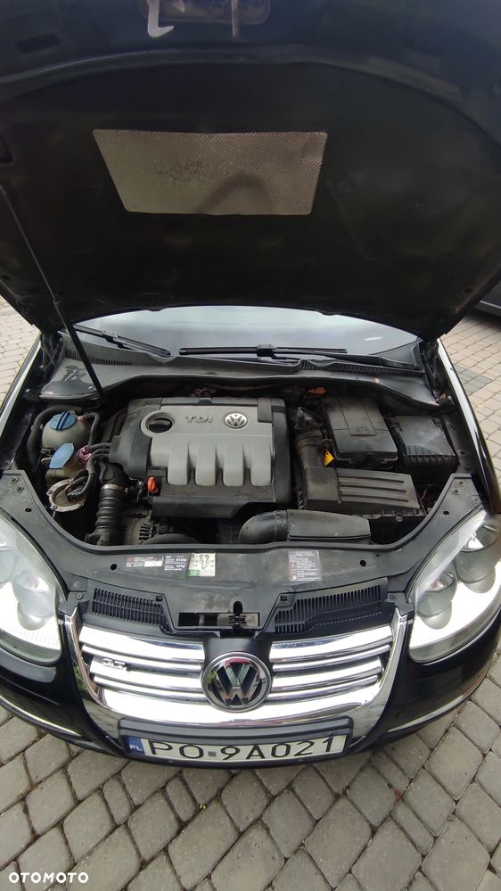 Volkswagen Golf 2.0 TDI DPF GT Sport - 10