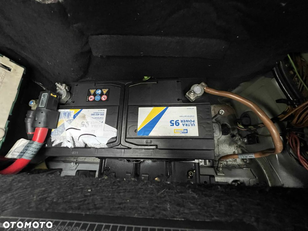 BMW Seria 7 730d - 32