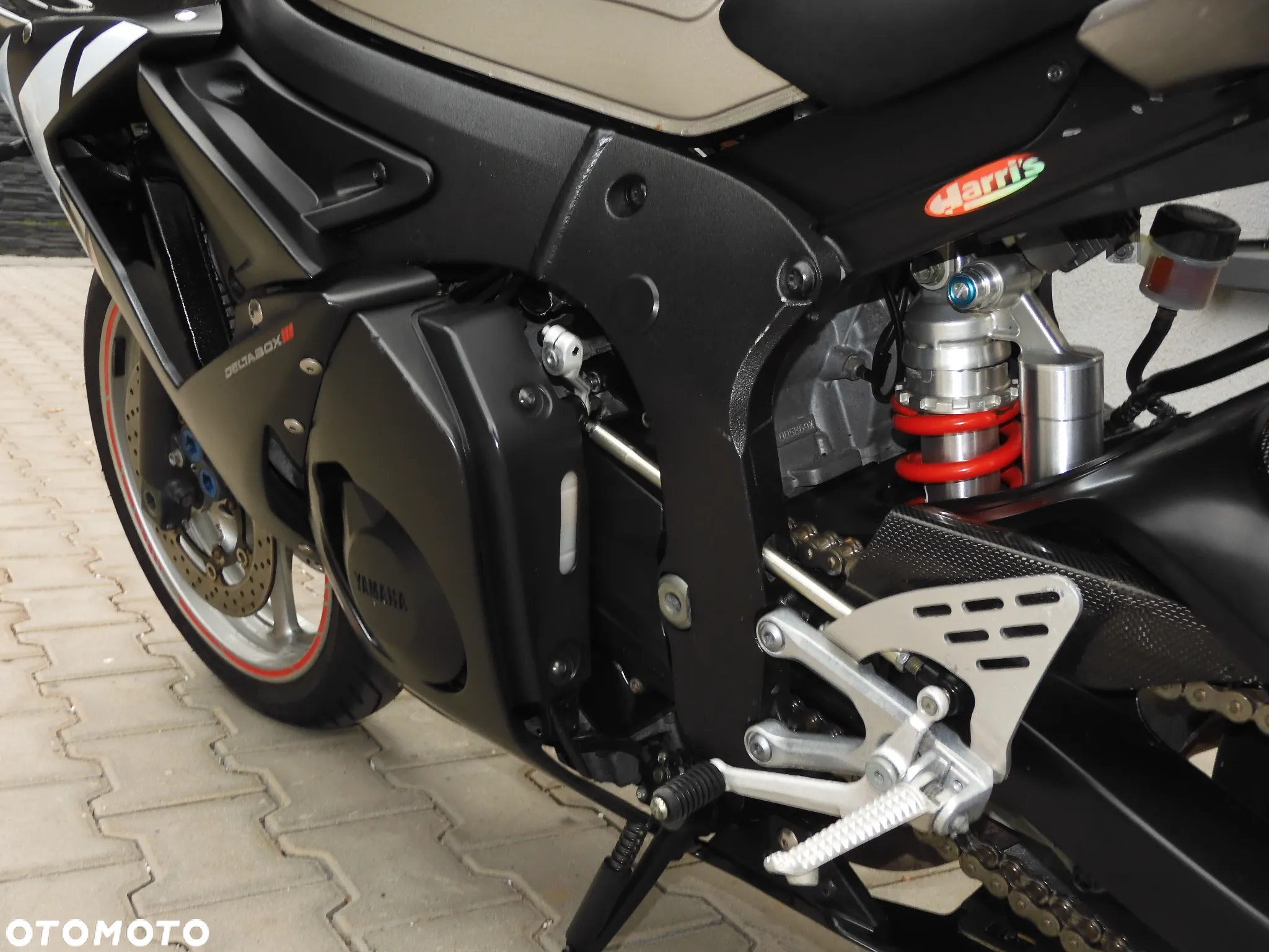 Yamaha R6 - 33