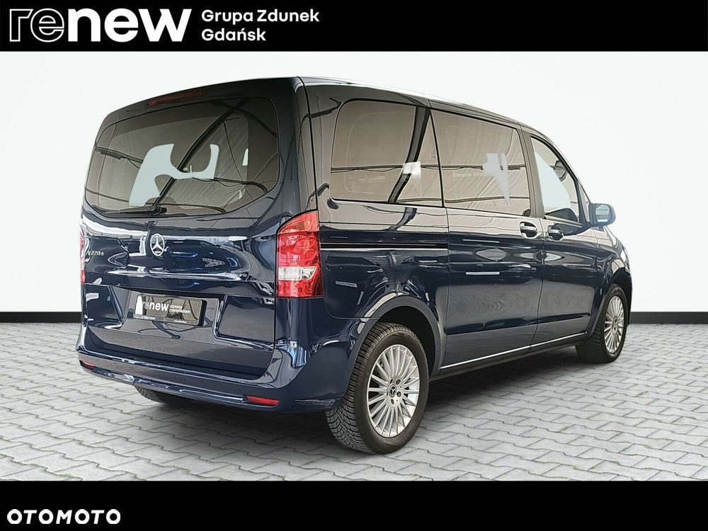 Mercedes-Benz Klasa V - 6