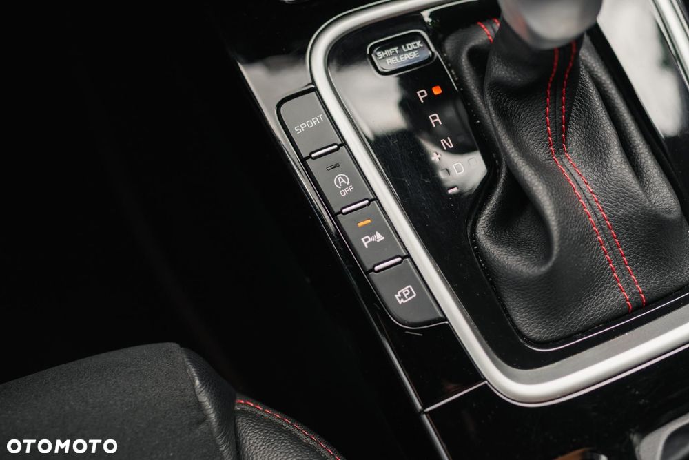 Kia ProCeed 1.6 T-GDI GT DCT - 25