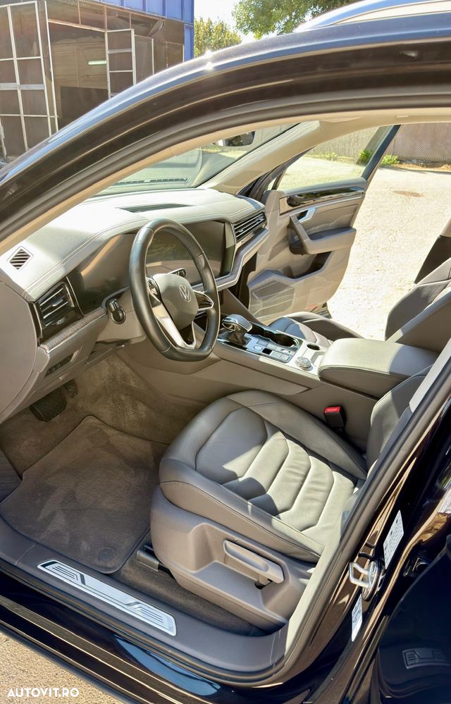 Volkswagen Touareg V6 TDI Elegance - 14