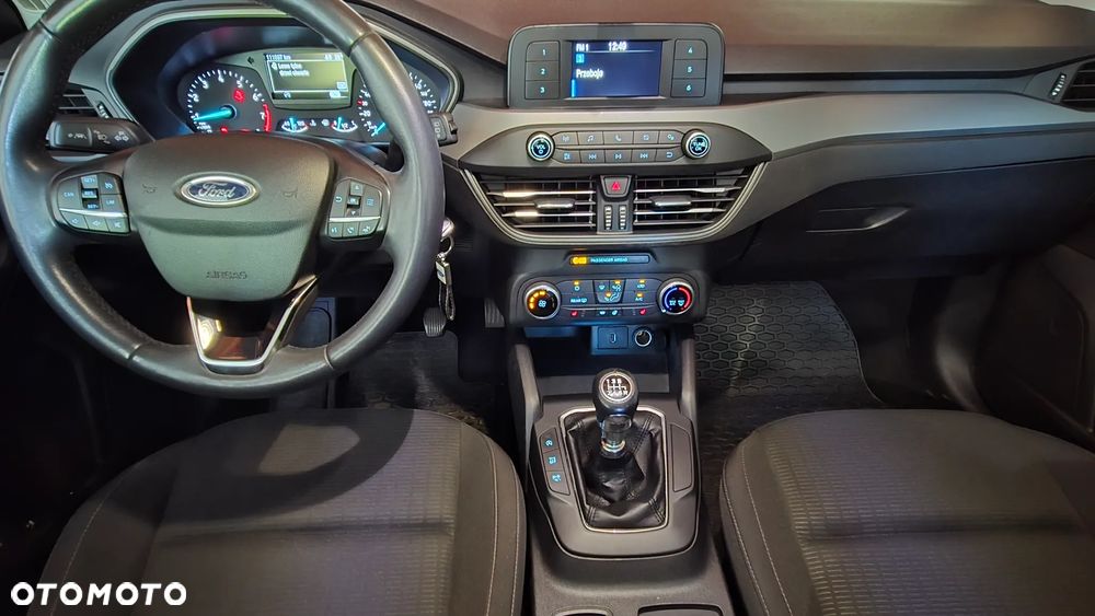 Ford Focus 1.0 EcoBoost Active - 16