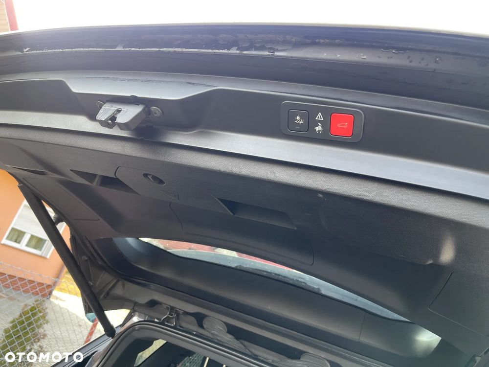Peugeot 5008 BlueHDi 180 EAT6 GT - 22