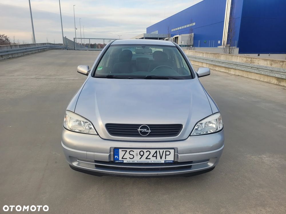 Opel Astra - 9