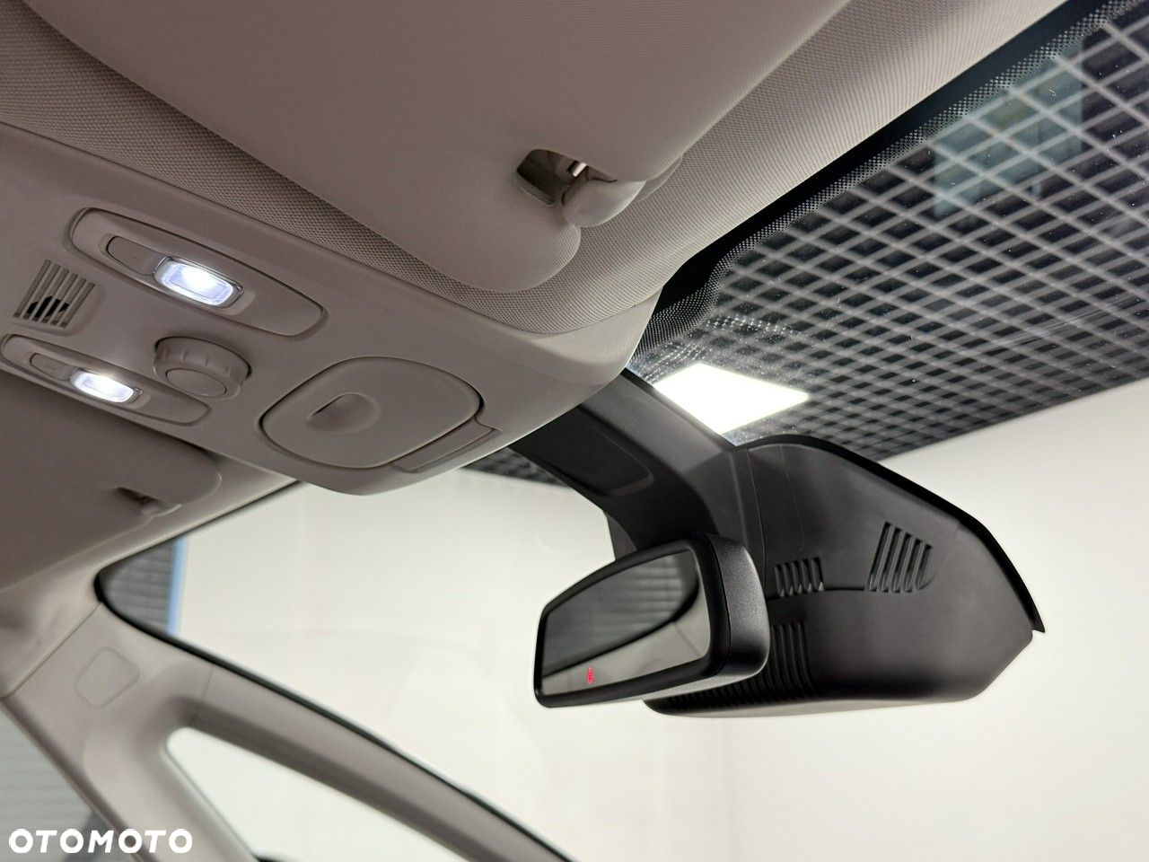 Renault Scenic ENERGY dCi 130 INTENS - 28
