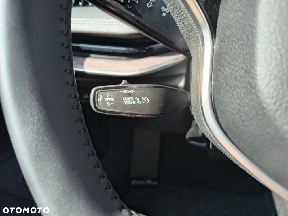 Skoda Superb 2.0 TSI Sportline DSG - 24