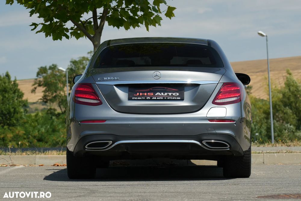 Mercedes-Benz E 300 de 9G-TRONIC AMG Line - 22