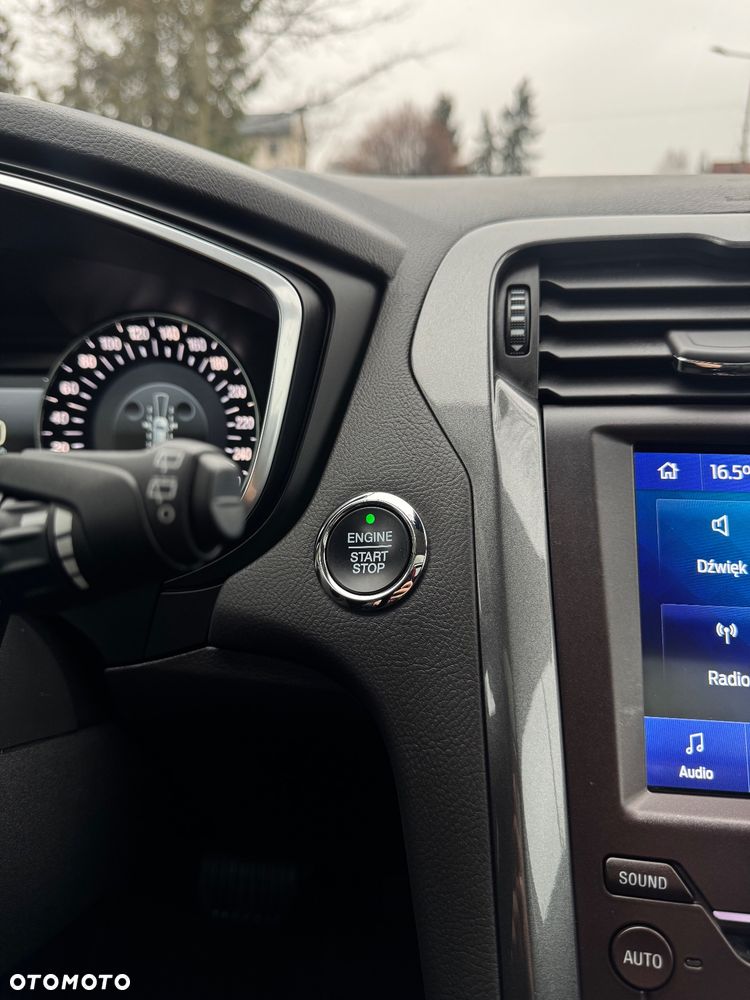 Ford Mondeo 2.0 TDCi Titanium PowerShift - 23