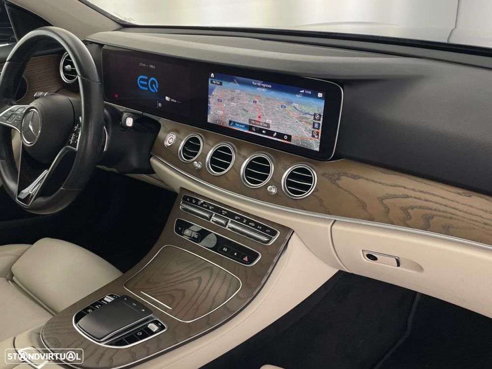 Mercedes-Benz E 300 de AMG Line - 23