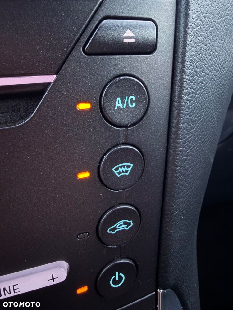 Ford S-Max 2.0 EcoBlue AWD Titanium - 31