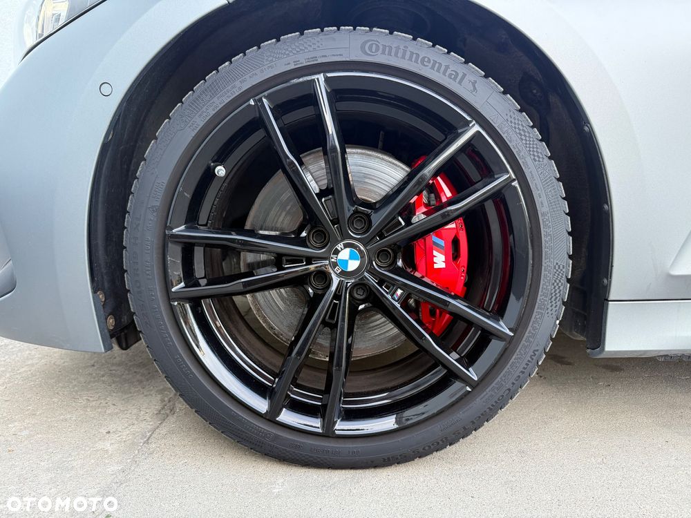 BMW Seria 3 320i xDrive M Sport sport - 25