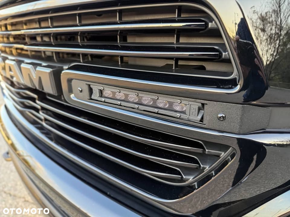 RAM 1500 5.7 Crew Cab Laramie - 7