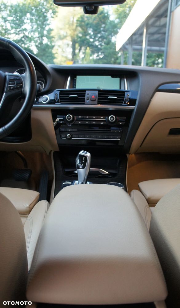 BMW X4 xDrive20d xLine - 16