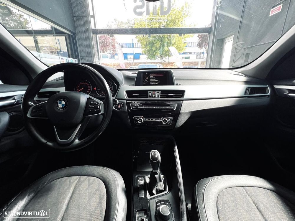 BMW X1 16 d sDrive Advantage - 12