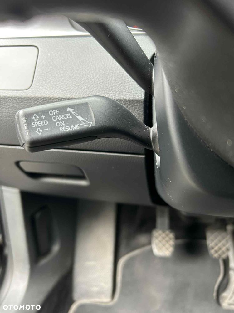 Volkswagen Passat 1.4 TSI Comfortline - 15