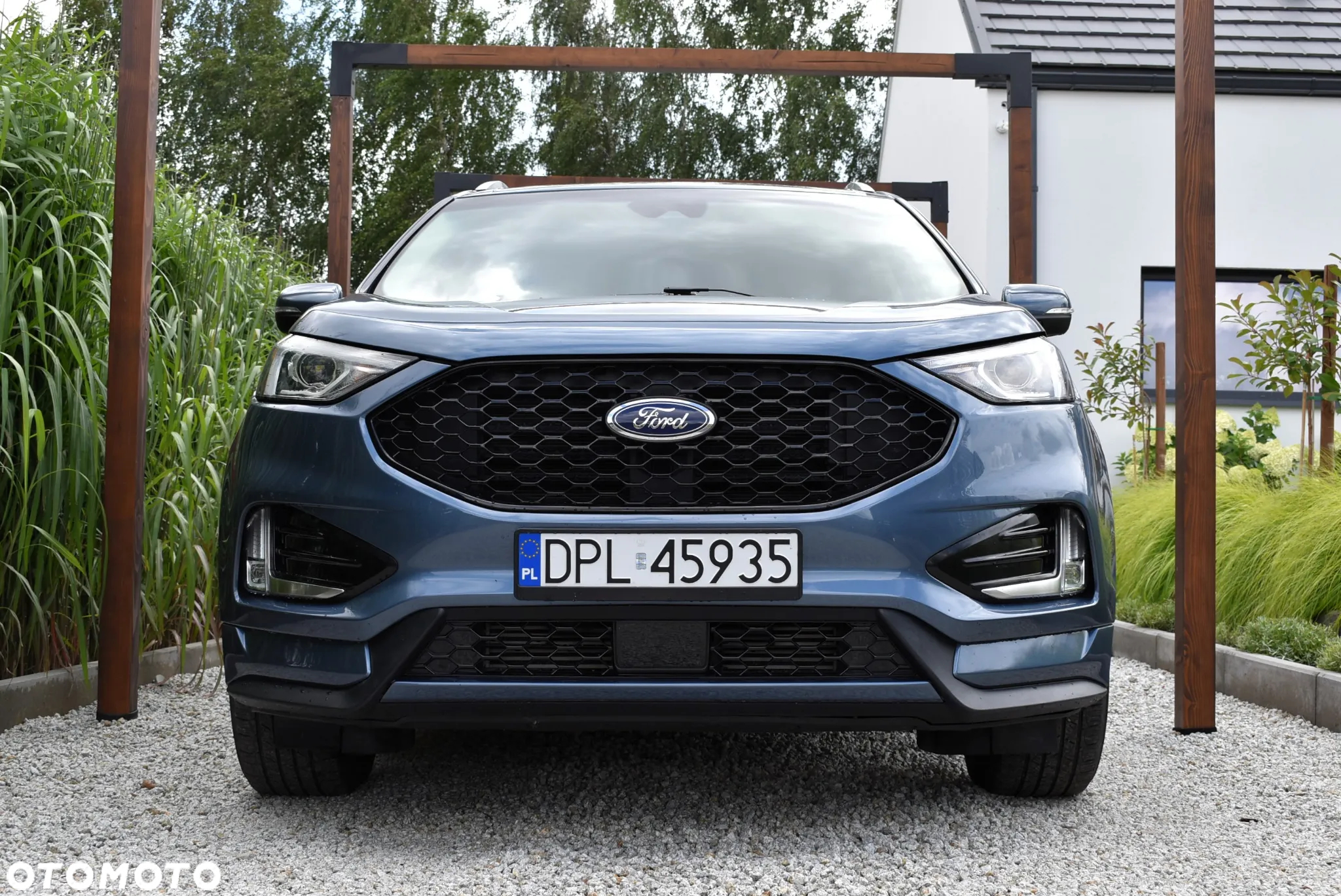 Ford Edge - 8