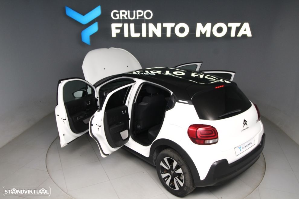 Citroën C3 1.2 PureTech Shine EAT6 - 11