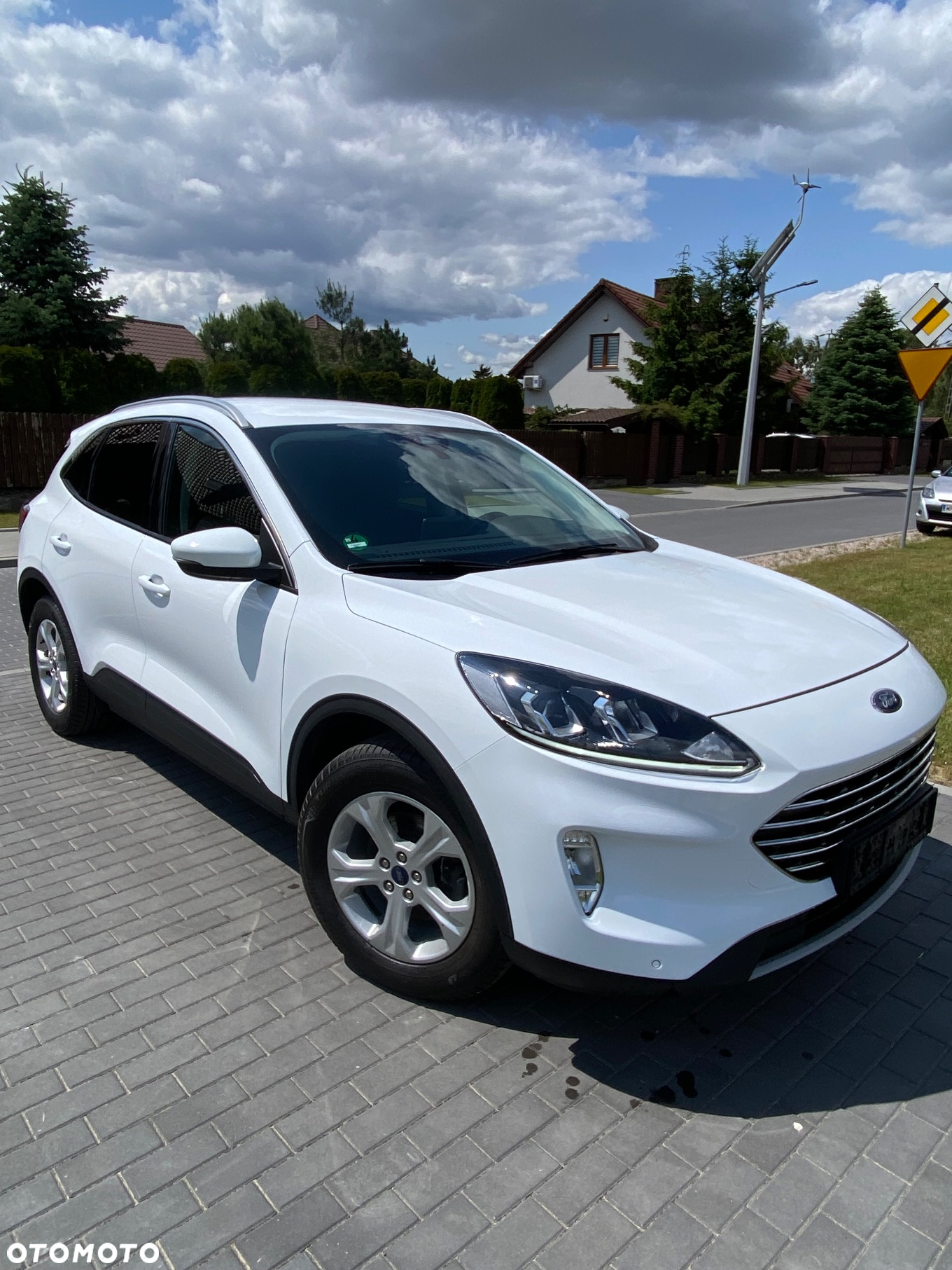 Ford Kuga 1.5 EcoBlue FWD Titanium - 38