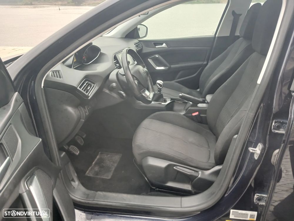 Peugeot 308 SW BlueHDi 120 Stop & Start Style - 13