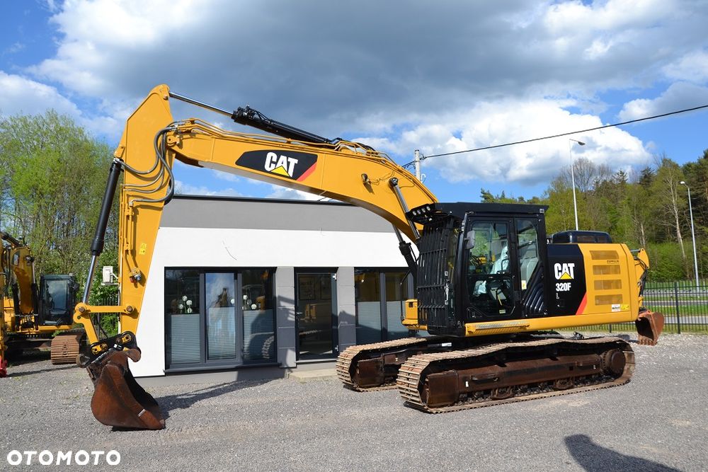 Caterpillar 320 FL - 3