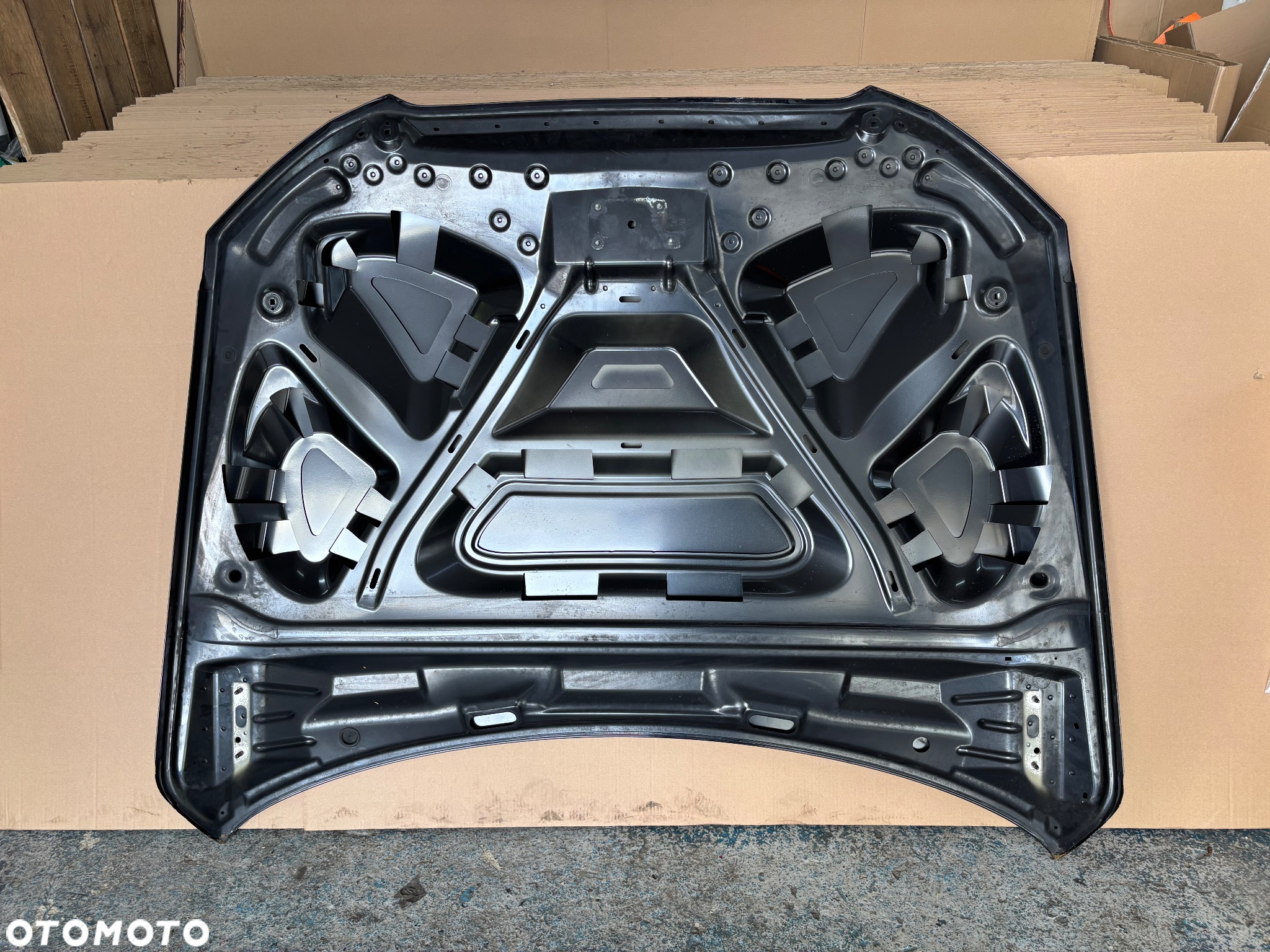 Audi Q5 8R0 lift 2013-2016 Maska silnika - 3