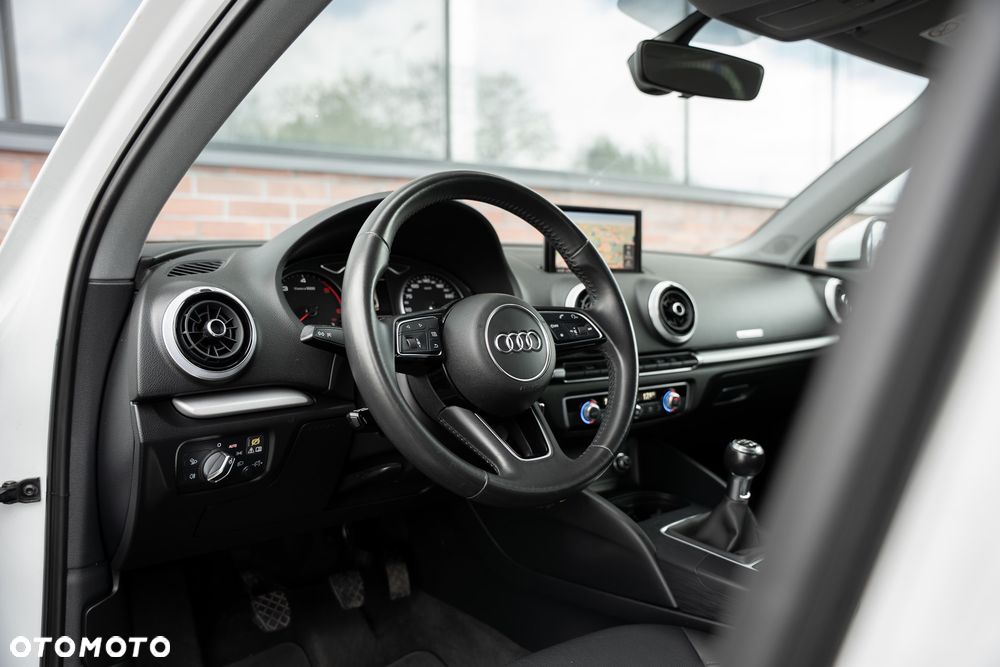 Audi A3 Limousine 2.0 TDI sport - 23