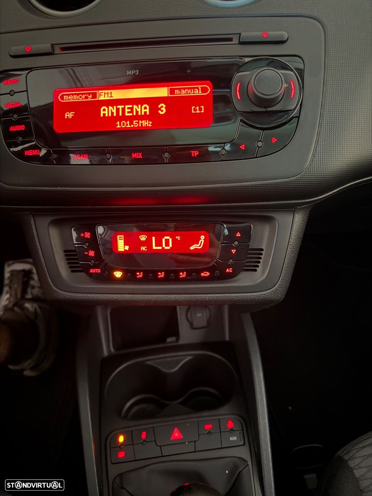 SEAT Ibiza 1.6 TDI Sport DPF - 10