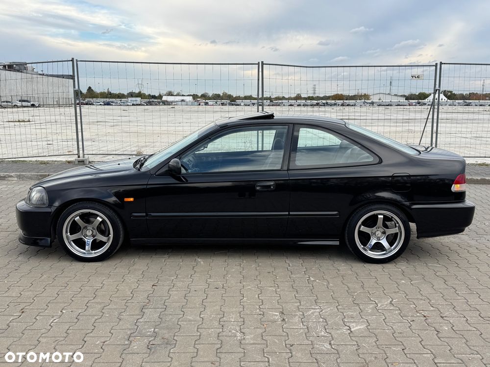 Honda Civic 1.6i LS - 8