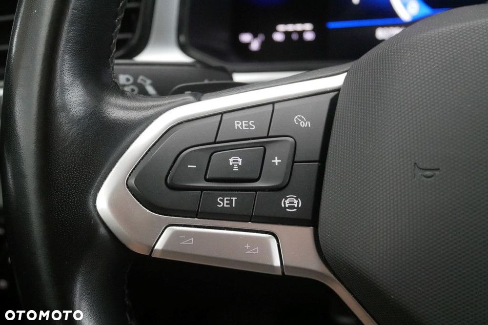 Volkswagen T-Roc 1.5 TSI Life DSG - 22