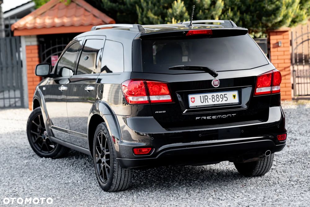 Fiat Freemont 2.0 Multijet 16V DPF Automatik Allrad Lounge - 13