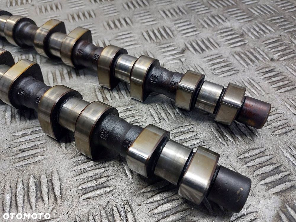 WAŁKI ROZRZĄDU OPEL CORSA C 1.4 16V Z14XE 90400098 - 9